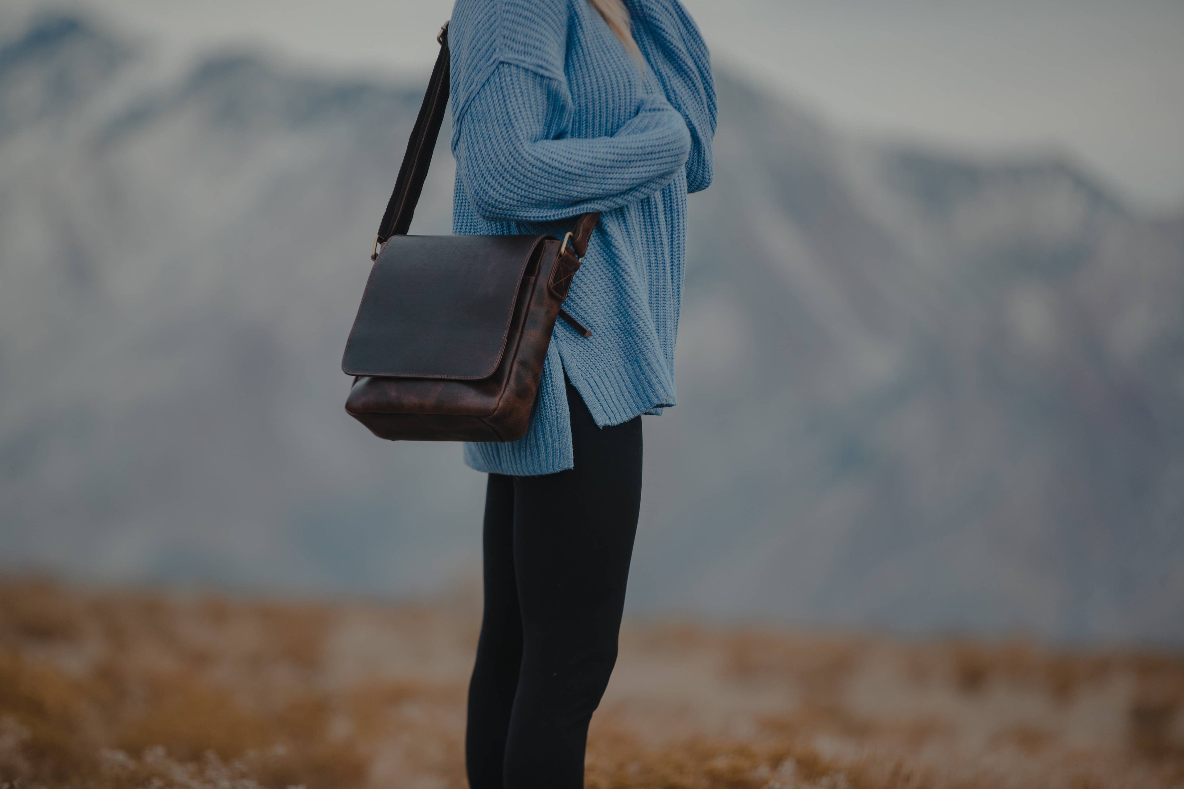 Cordova Buffalo Leather Messenger Bag