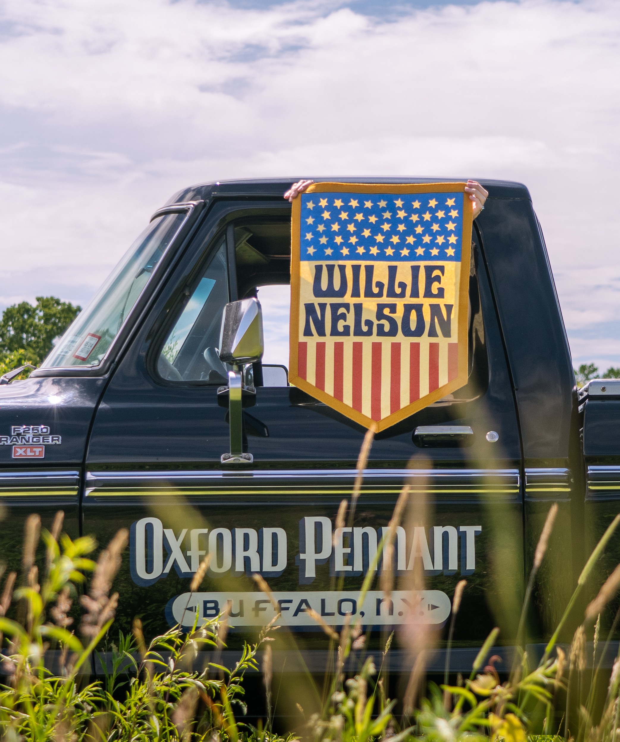 Stars and Stripes Willie Nelson Camp Flag • Willie Nelson x Oxford Pennant