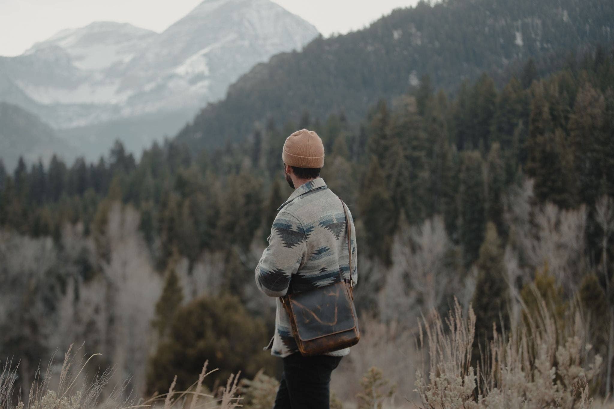 Cordova Buffalo Leather Messenger Bag
