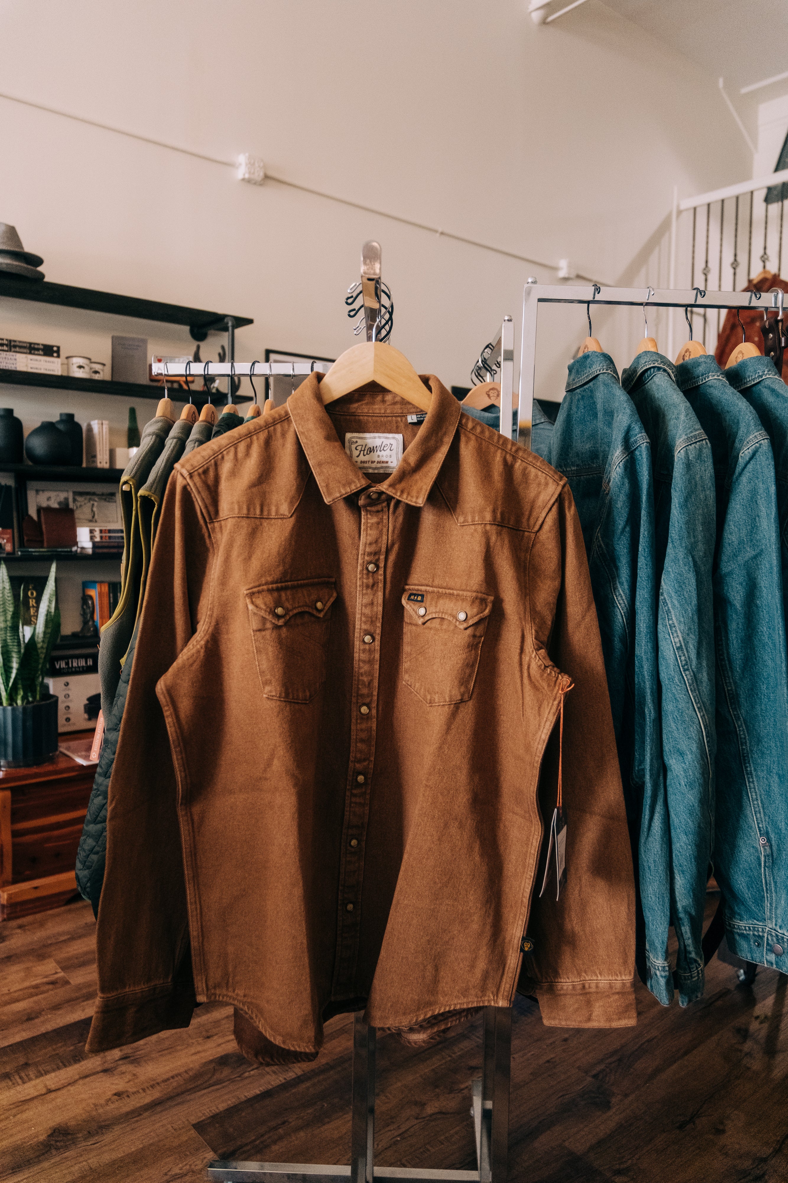 Dust Up Denim Snapshirt - Owens Oaker Wash