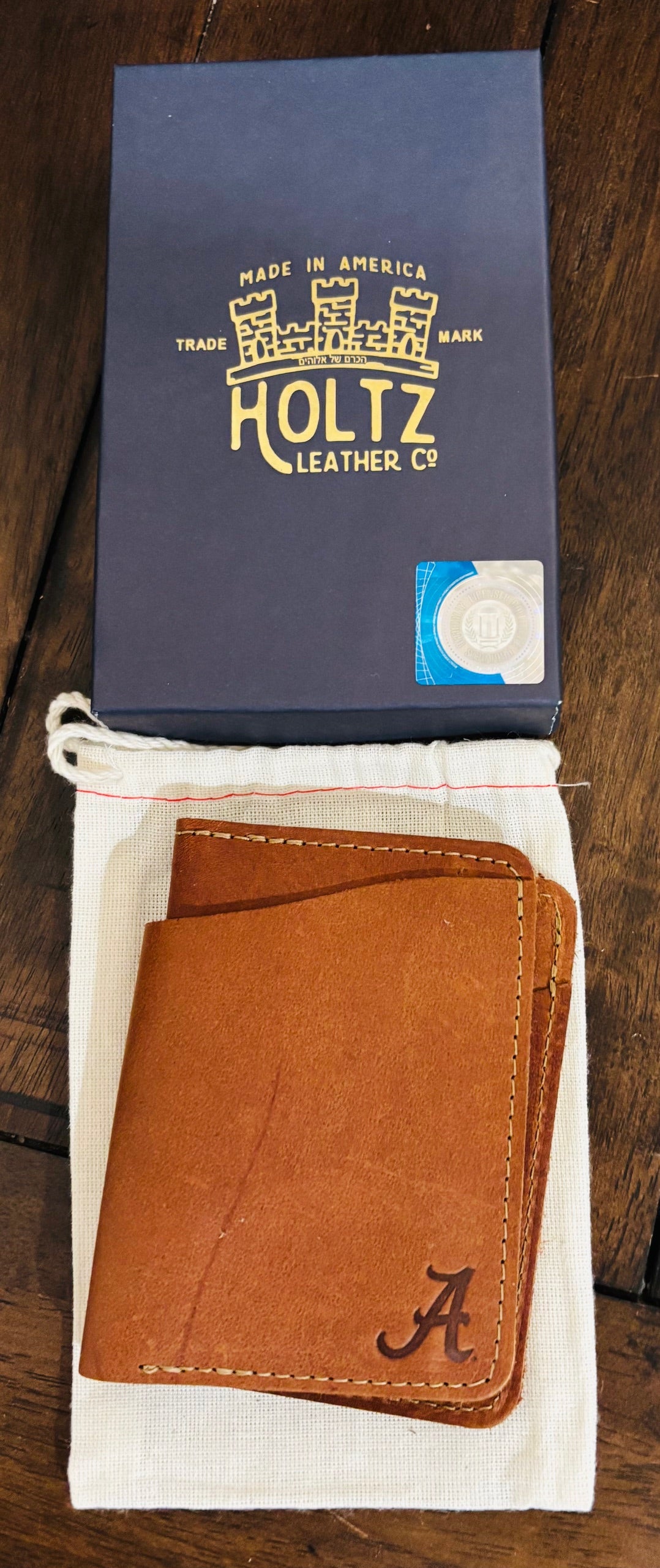No. 714 Babe Bifold Wallet w/ Alabama Logo