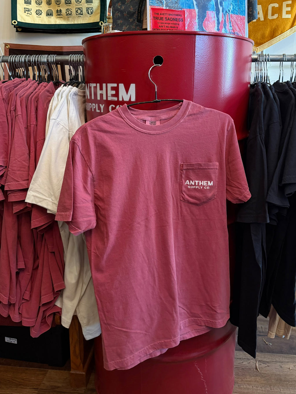 Anthem Supply Co. Pocketed Tee in Crimson