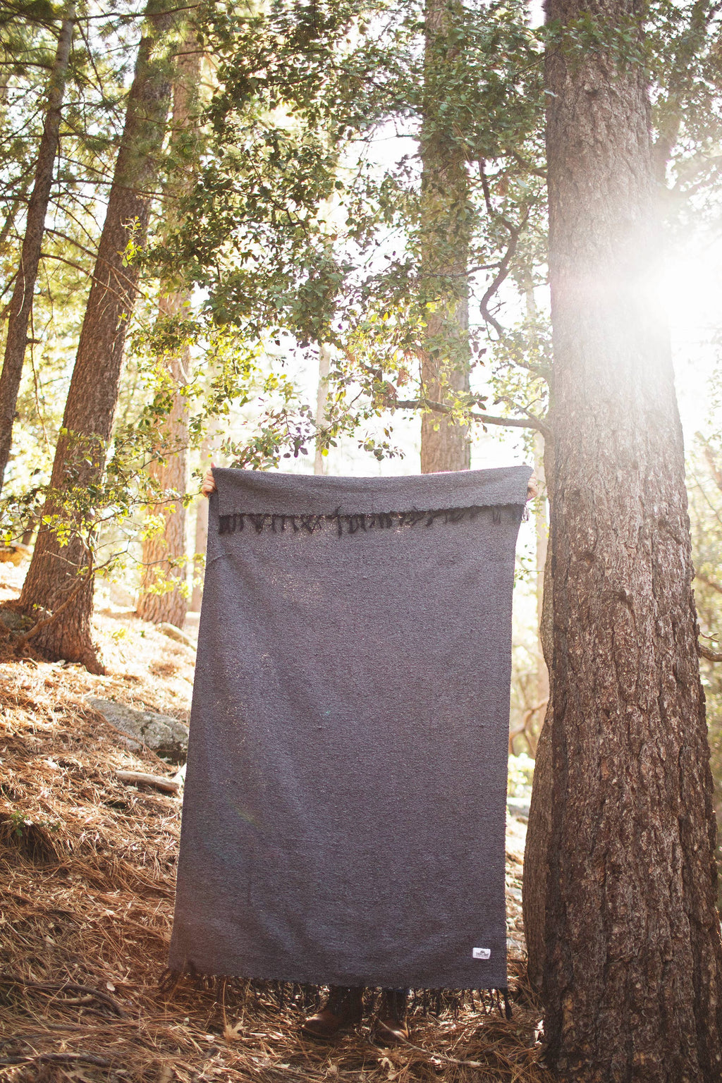 Handwoven Throw Blanket | Greyson