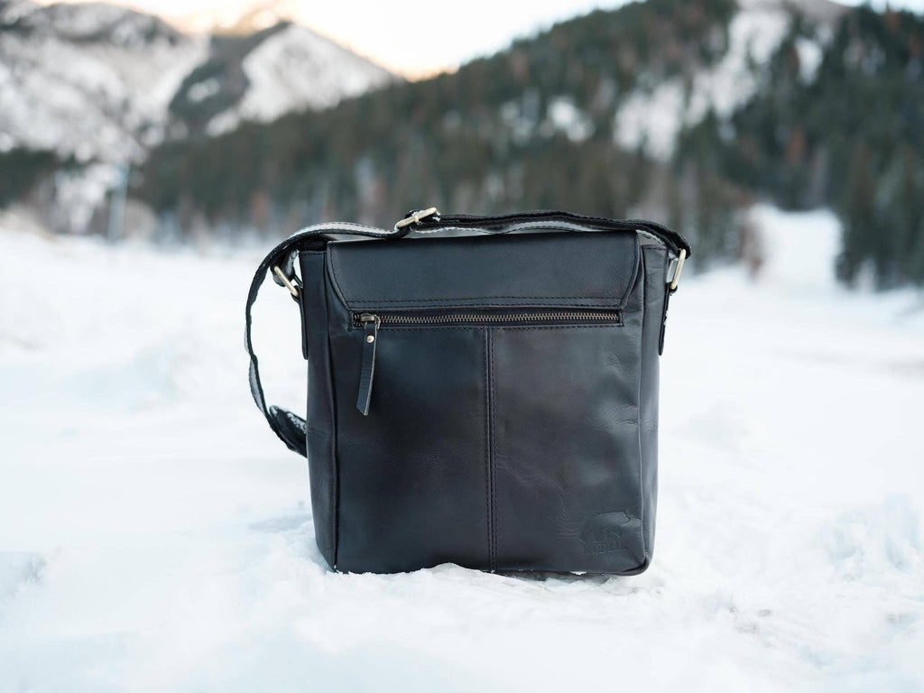 Cordova Buffalo Leather Messenger Bag