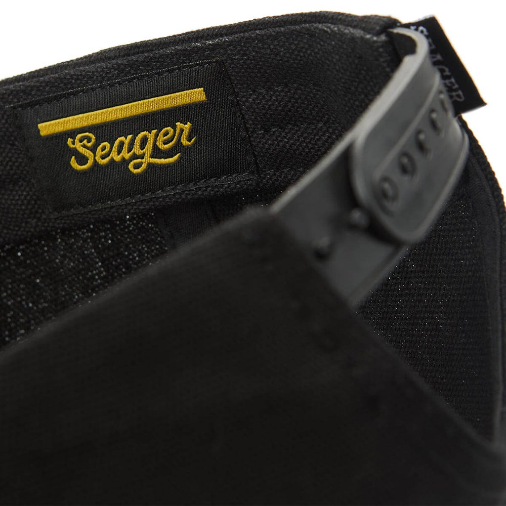 Wilson Snapback Black